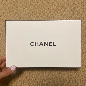 Chanel Wallet Box